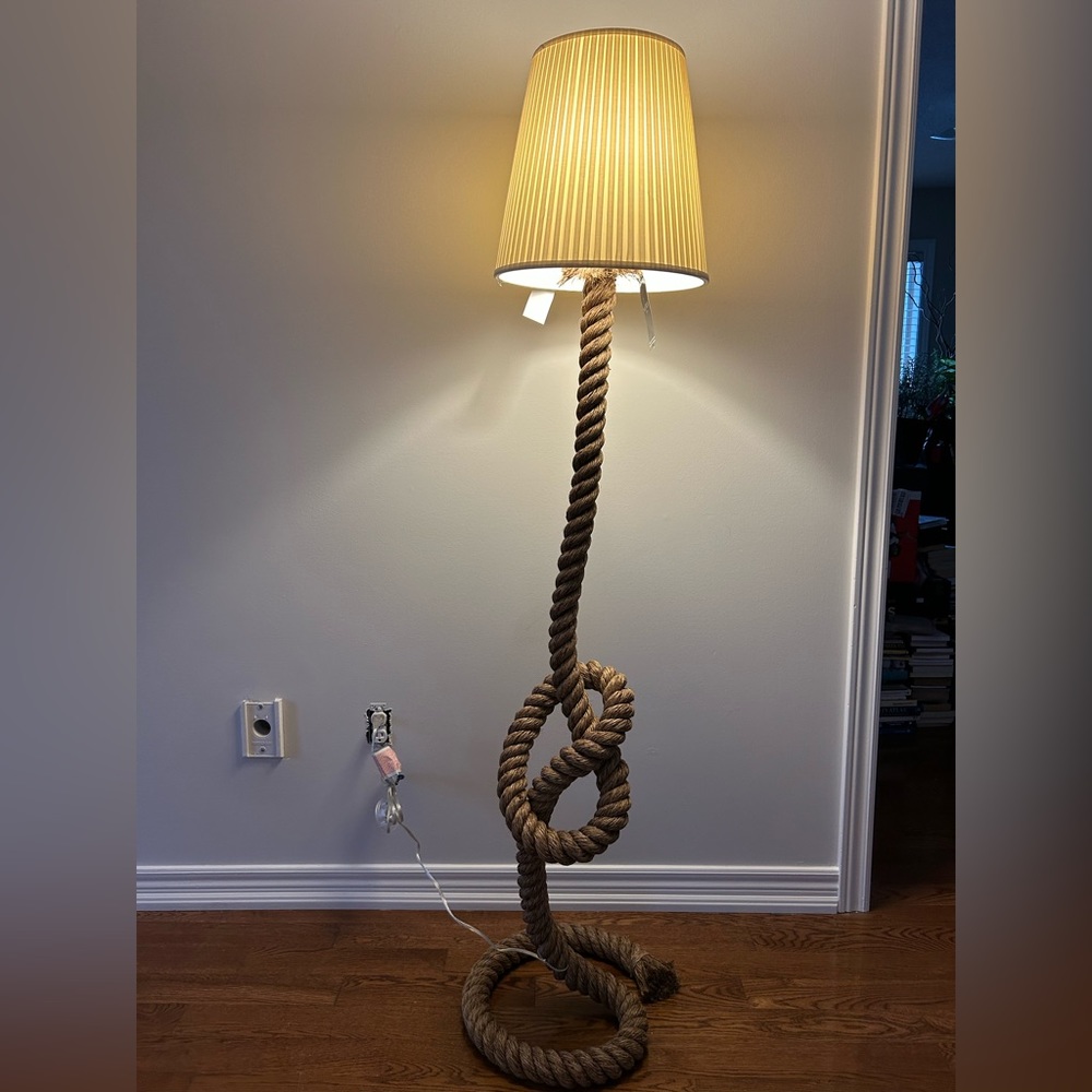 BRAND NEW Nautica Rope Lamp